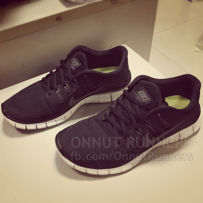 รีวิว Nike Free 5.0 Onnut Runners