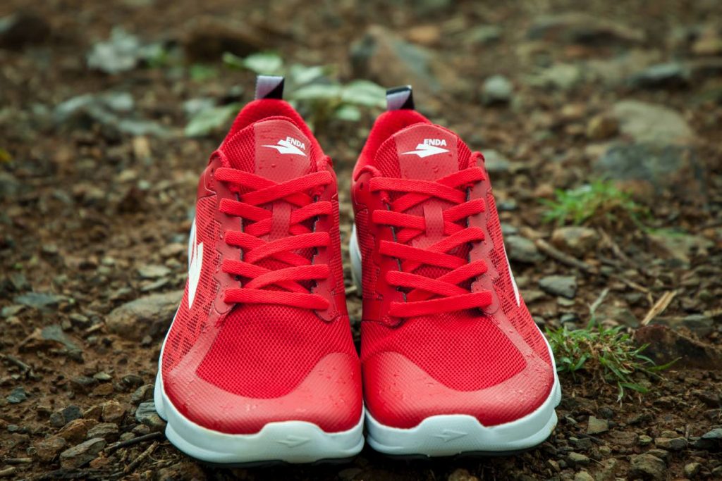 5 Signs Your Running Shoes Need to Be Replaced Runner's Tribe