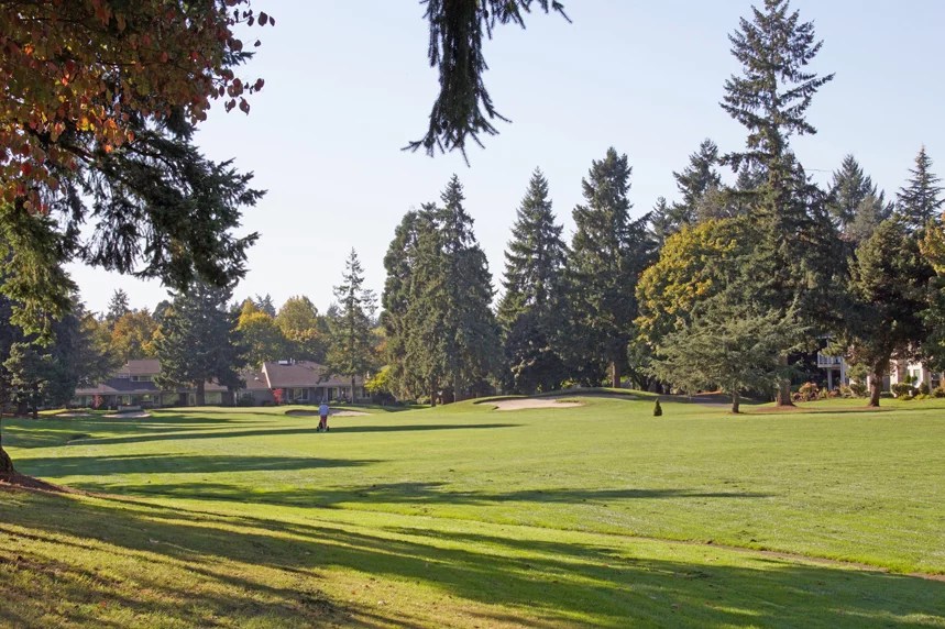 Charbonneau Village Center The Running Group