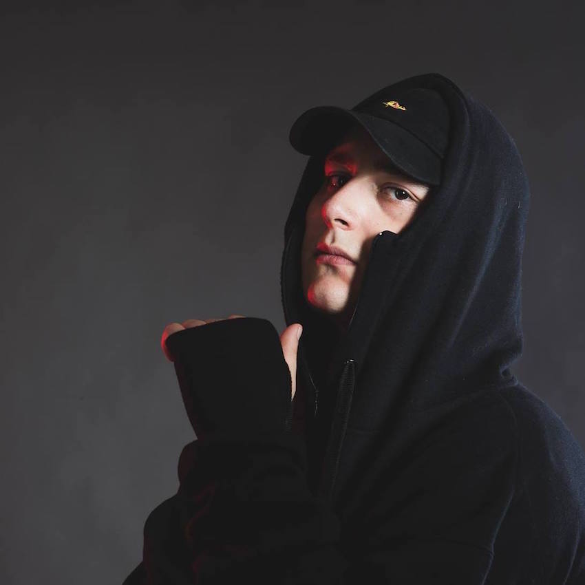 PREMIERE Oski Steps Into The New Year With "In Check"