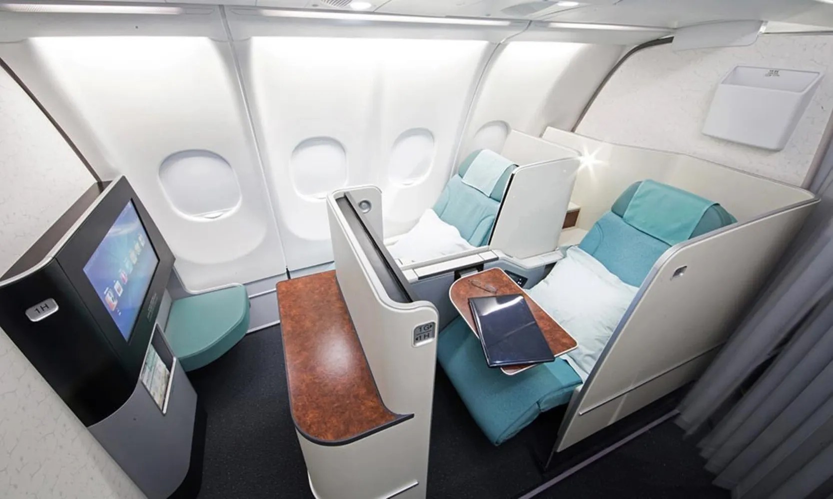 Korean Air picks same B/E Apex seat for 7879 business and first