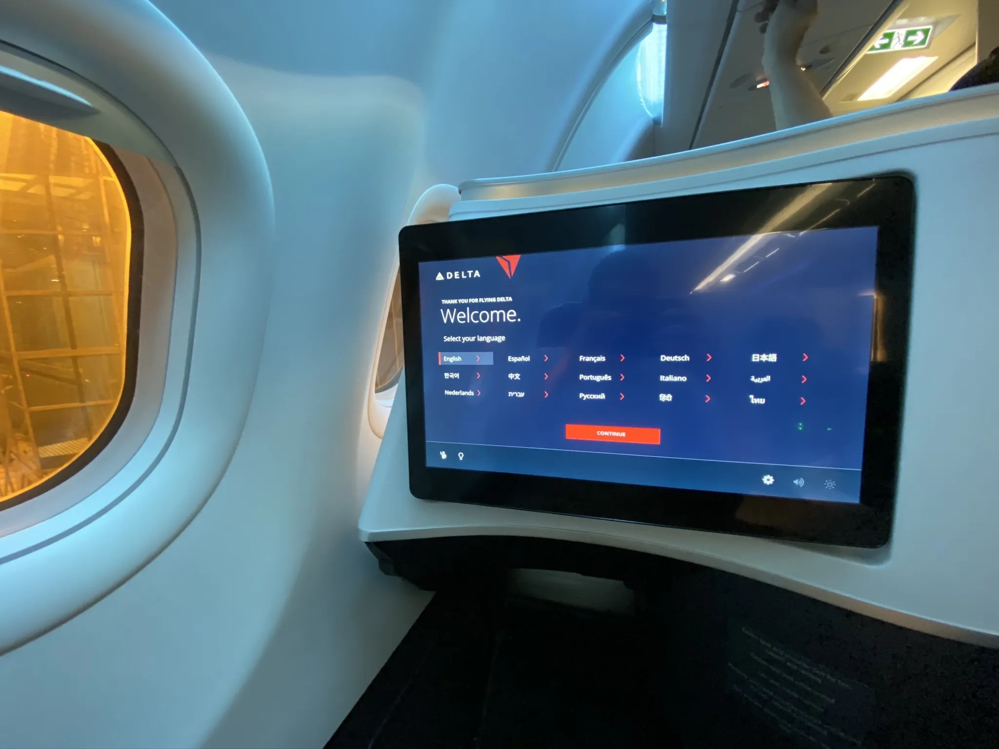 Delta Airplane Screen Tv
