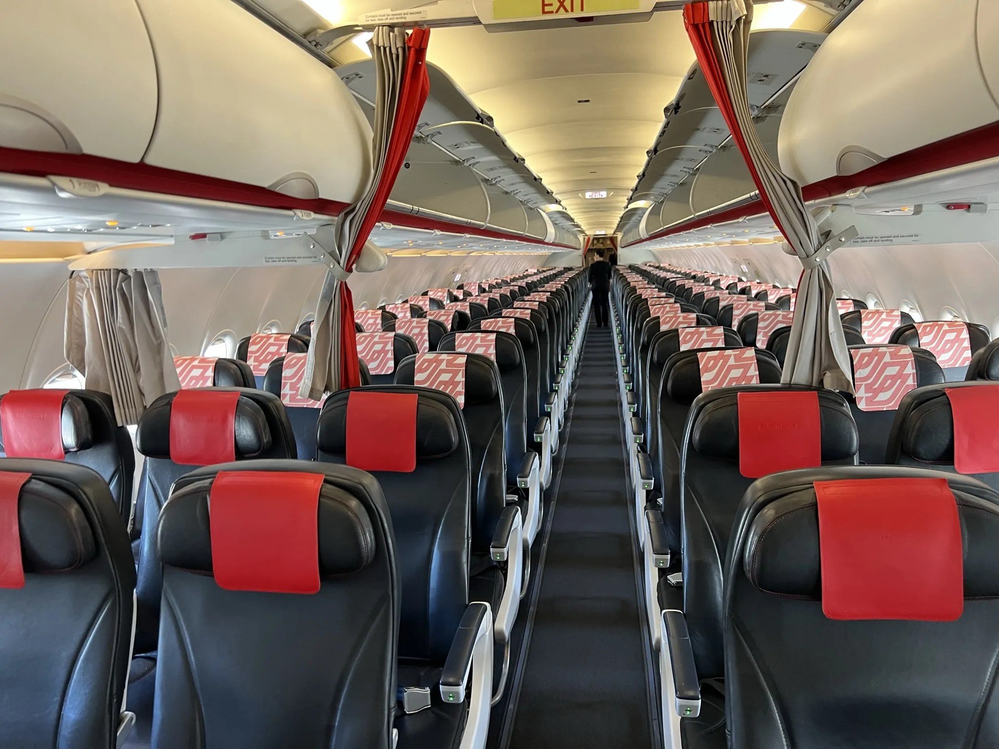 Aged products on Air France A320 and 777 still perfectly acceptable