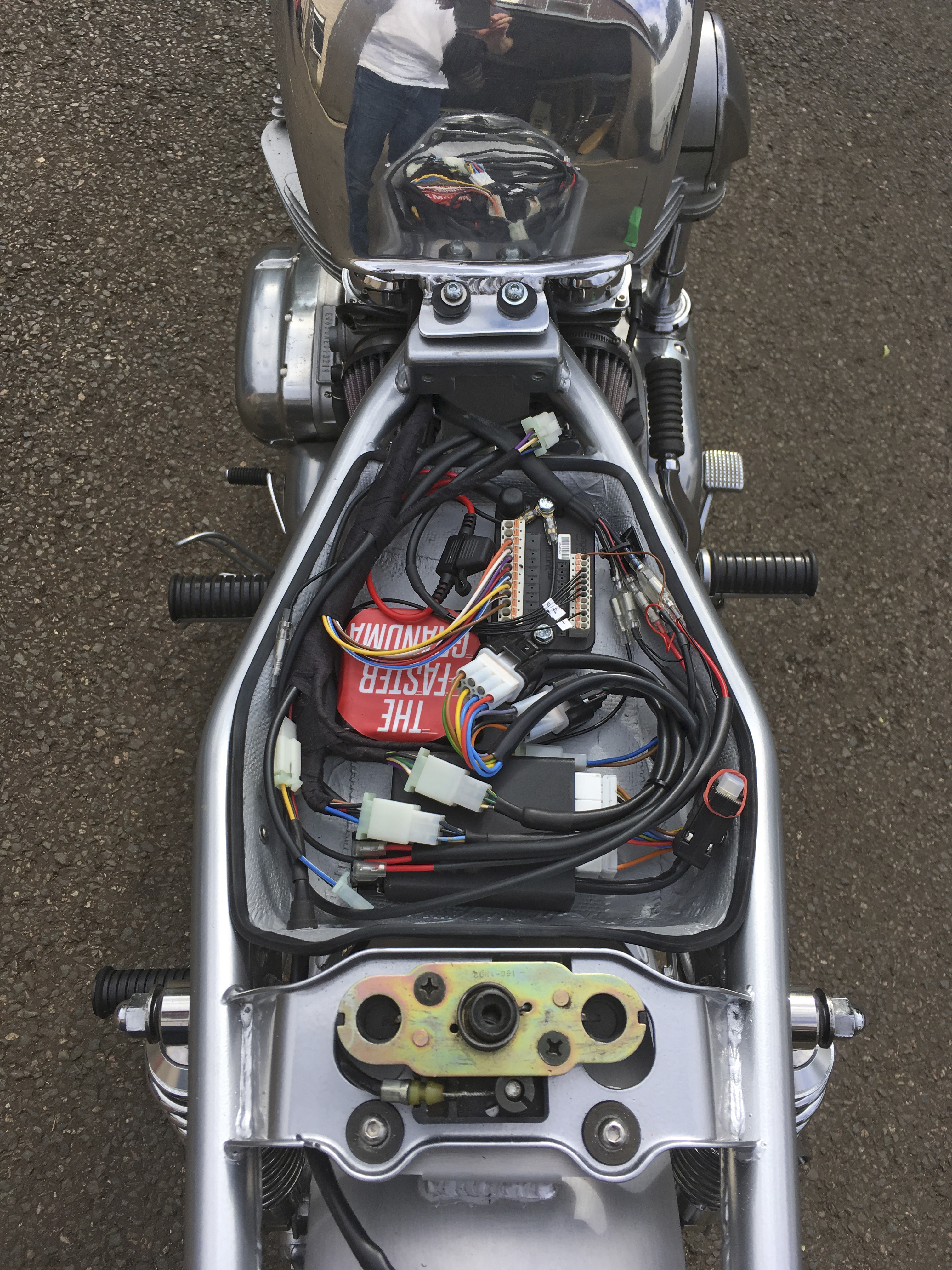 Rick's Kawasaki W650 Rupe's Rewires