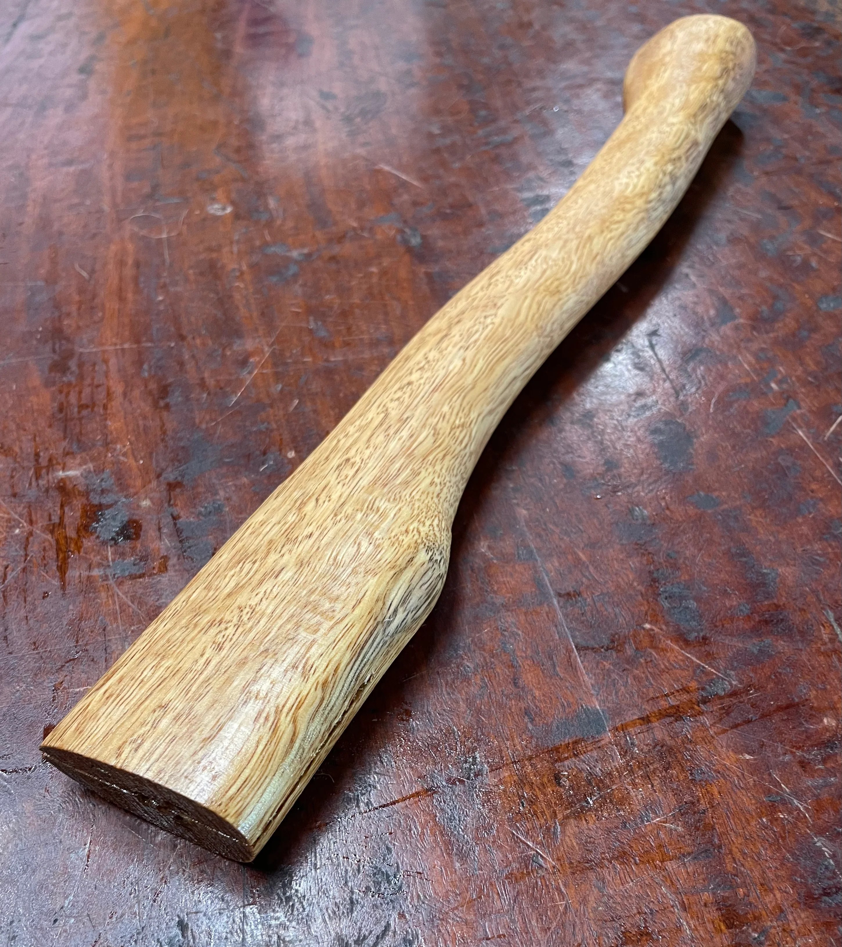 Hatchet Handle 370mm Traditional Style Spotted Gum Sneddens Fencing