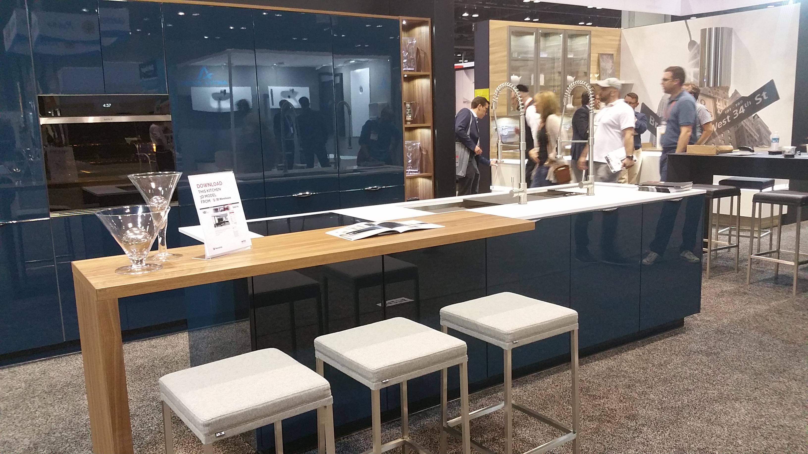 RUST AT THIS YEAR’S KBIS AMERICAN FAIR THE KITCHEN & BATH INDUSTRY