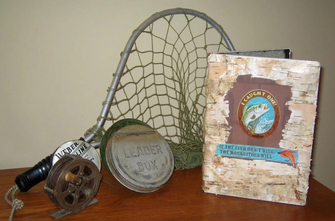 Recycle A DVD Case Into A Homemade Fly Box Rustic Crafts & Chic Decor