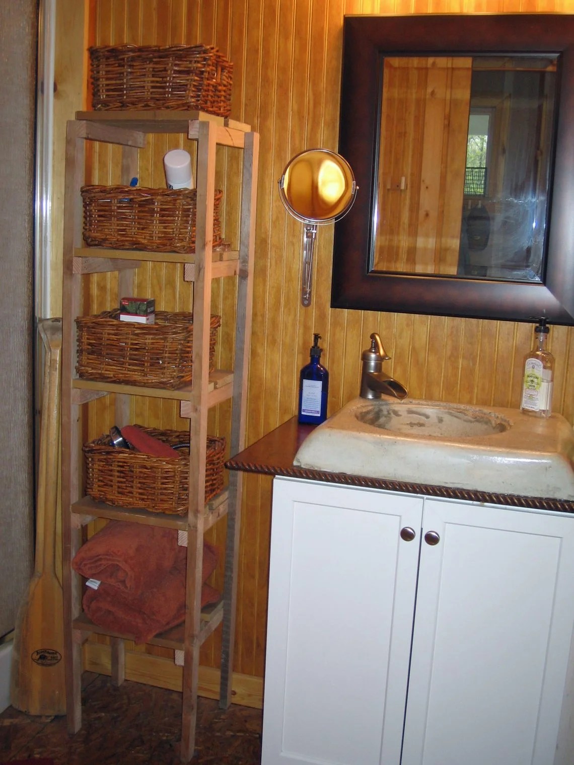 Homemade And Inexpensive Rustic Cabin Bathroom Decor Rustic Crafts