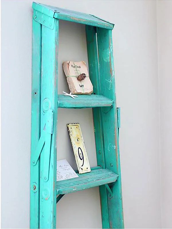 Decorating With Ladders Both Inside And Out Rustic Crafts & Chic Decor