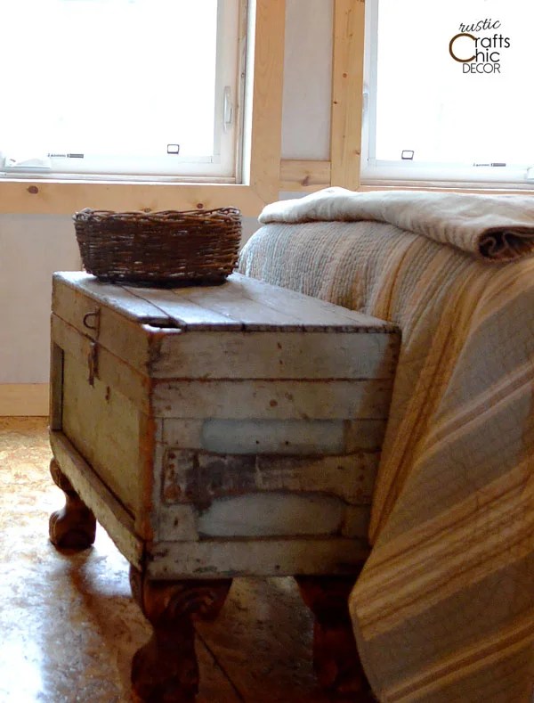 DIY Rustic Furniture From Salvaged Finds Rustic Crafts & DIY