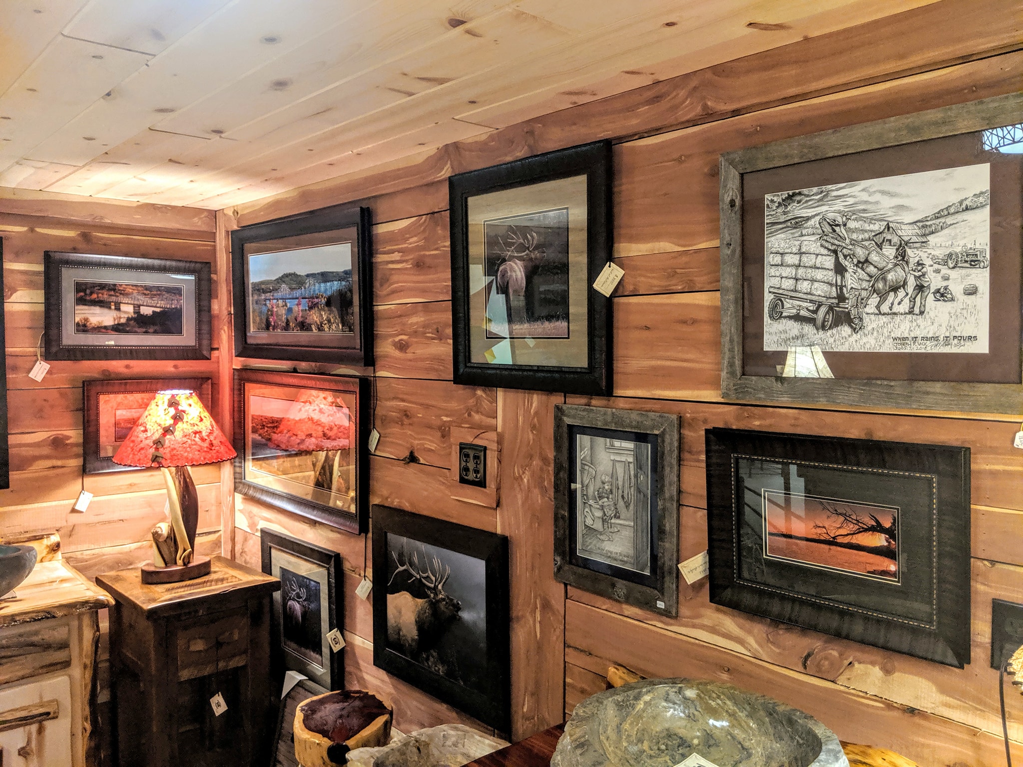 PHOTO GALLERY Rustic Timbers Furniture