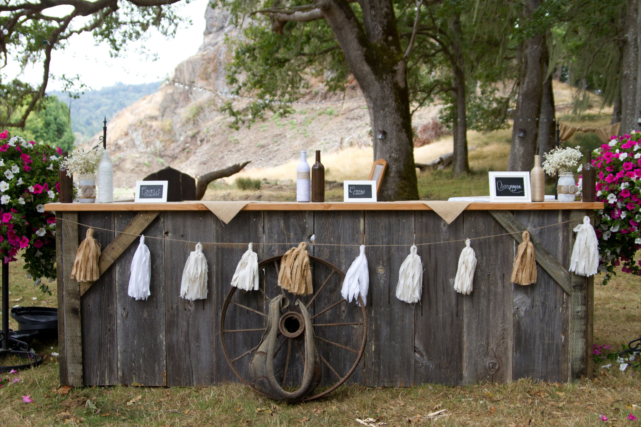 Oregon Rustic Wedding Rustic Wedding Chic