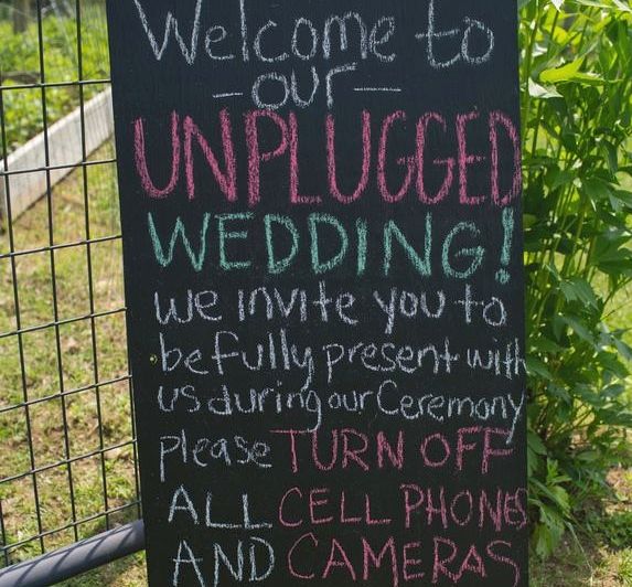 How to Have an Unplugged Wedding Rustic Wedding Chic