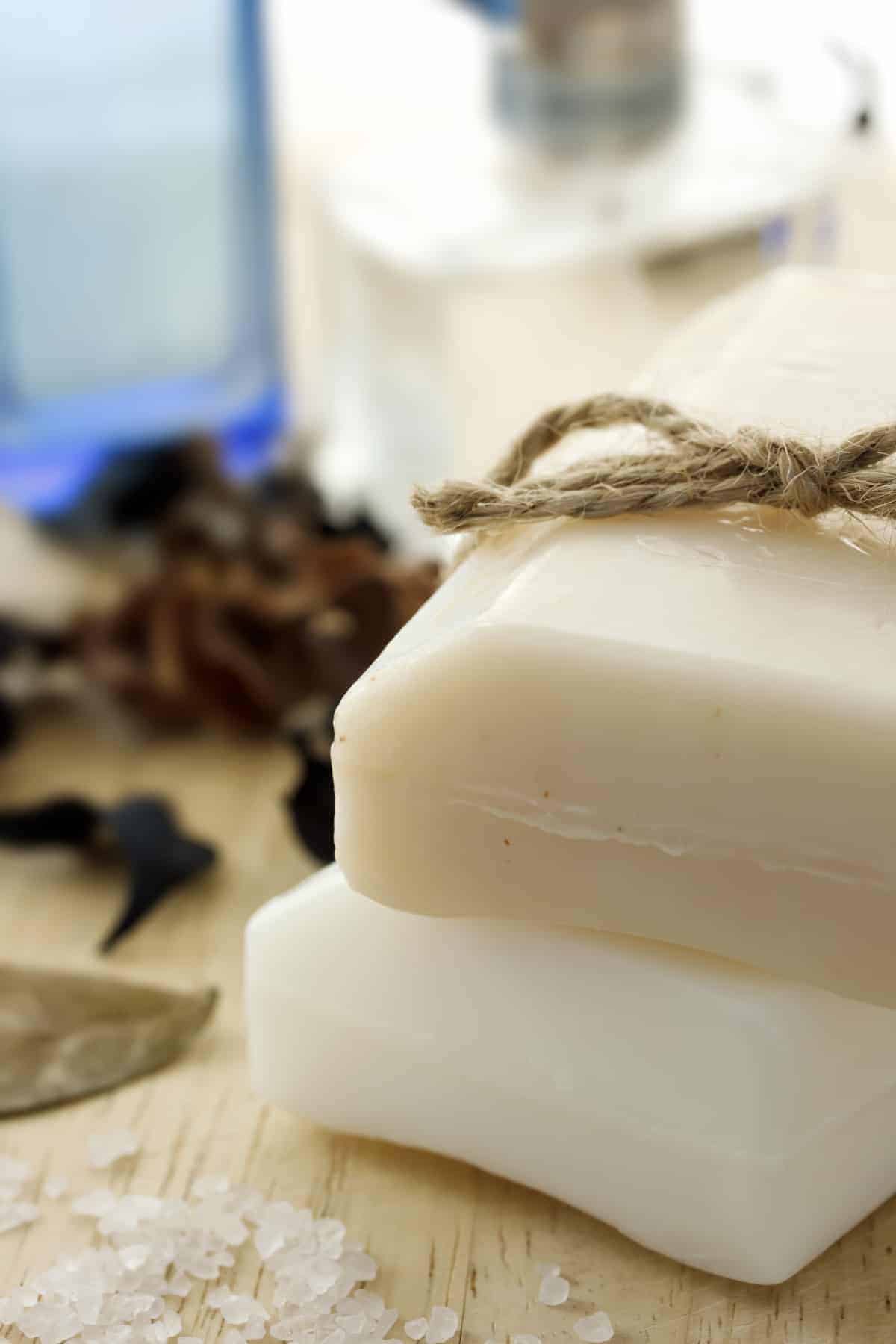 3 Easy Cold Process Soap Recipes Without Coconut Oil RusticWise