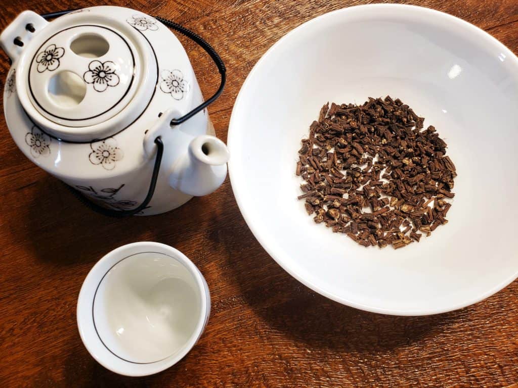 How to Make Dandelion Root Coffee 3 Different Ways » RusticWise