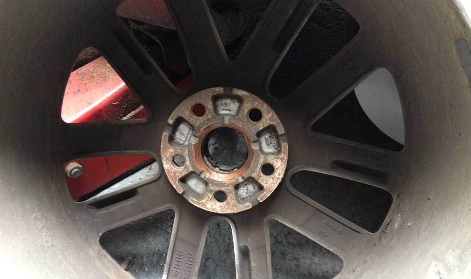 Car Wheel Won't Come Off (Never Do This)