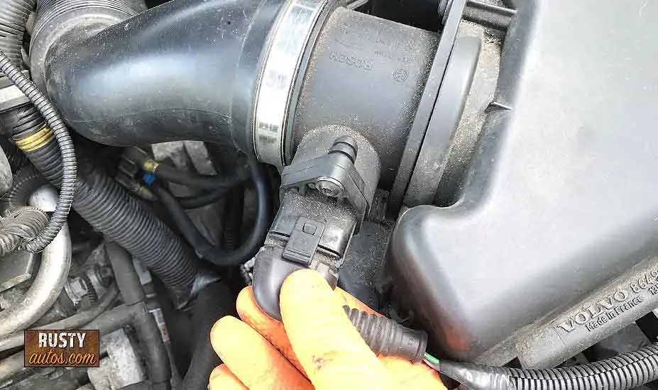 Clean & Reuse Car Air Filter? (Here's how)