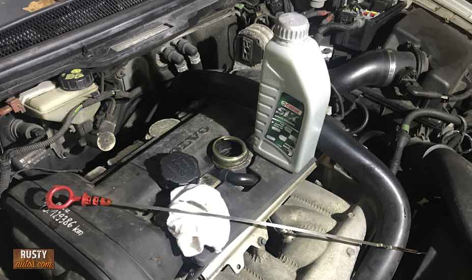 Ok Adding New Oil Without Draining? – Mechanics View – Rustyautos.com