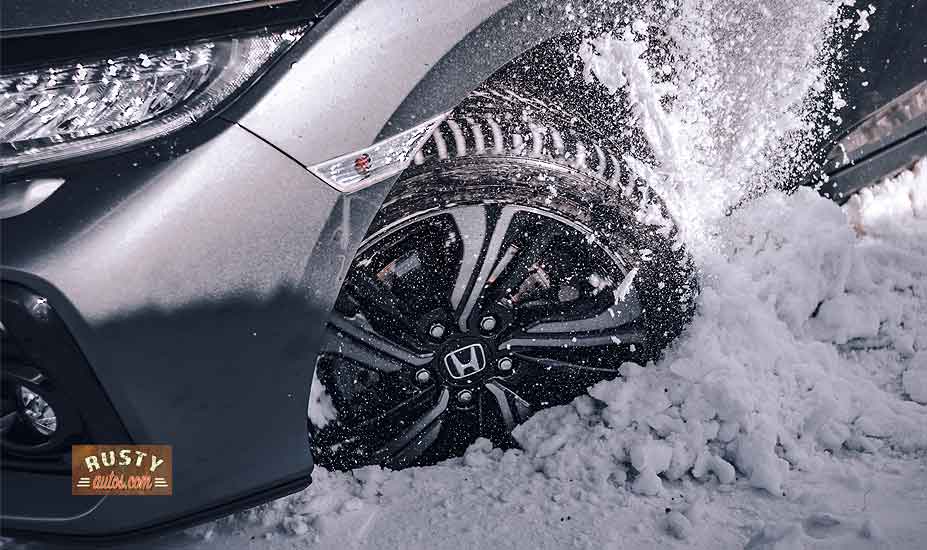 Is Honda Civic Good in Snow? Top Civic snow driving tips