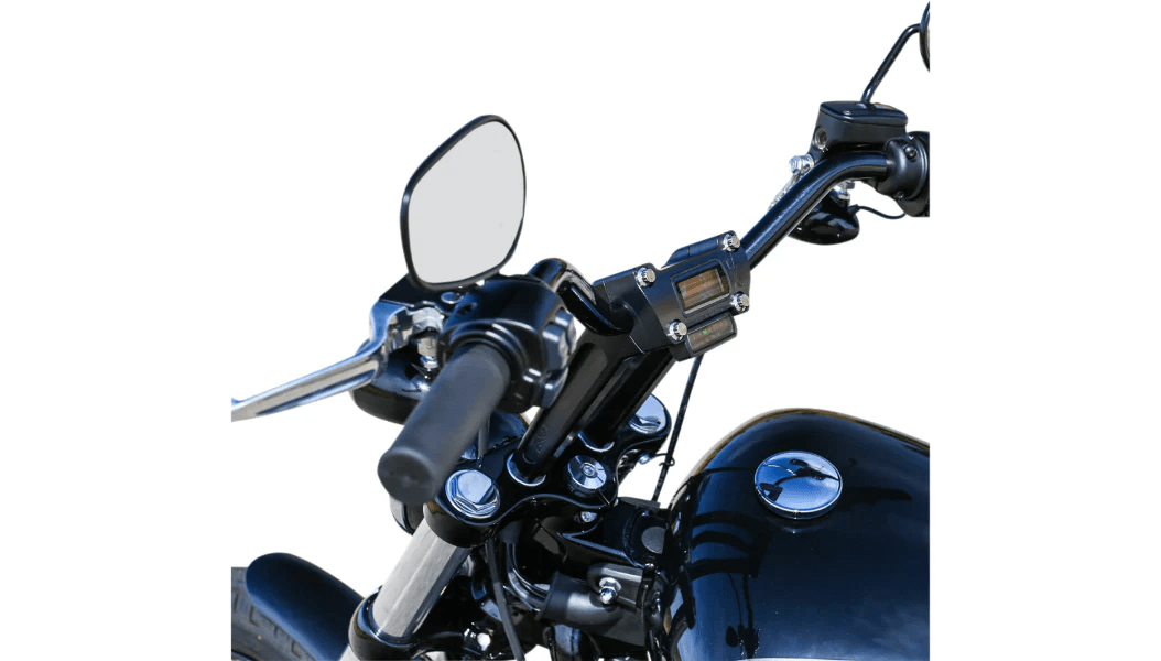 Thrashin 1in Risers 8In W/ Guage Cutout 1822 Softail rustybutcherracing