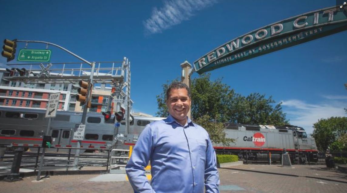 Redwood City Puts Up Extra Hurdles For Development of Large New Homes