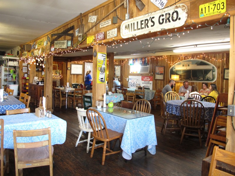 Wine and Dine at Big Creek Tasting Room & Miller's Grocery Rutherford