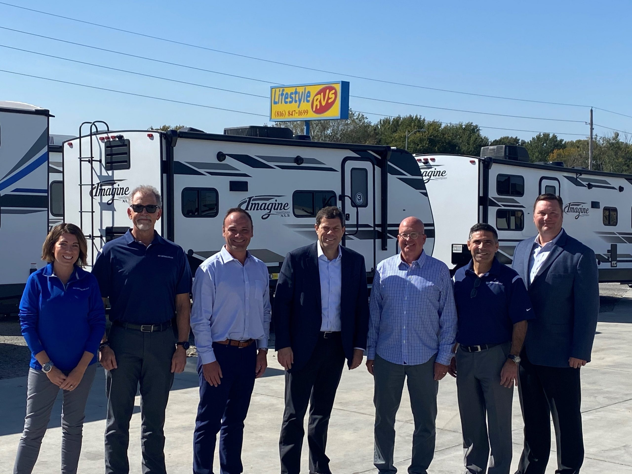 RV Retailer to Acquire Lifestyle RVs in Kansas City RV PRO
