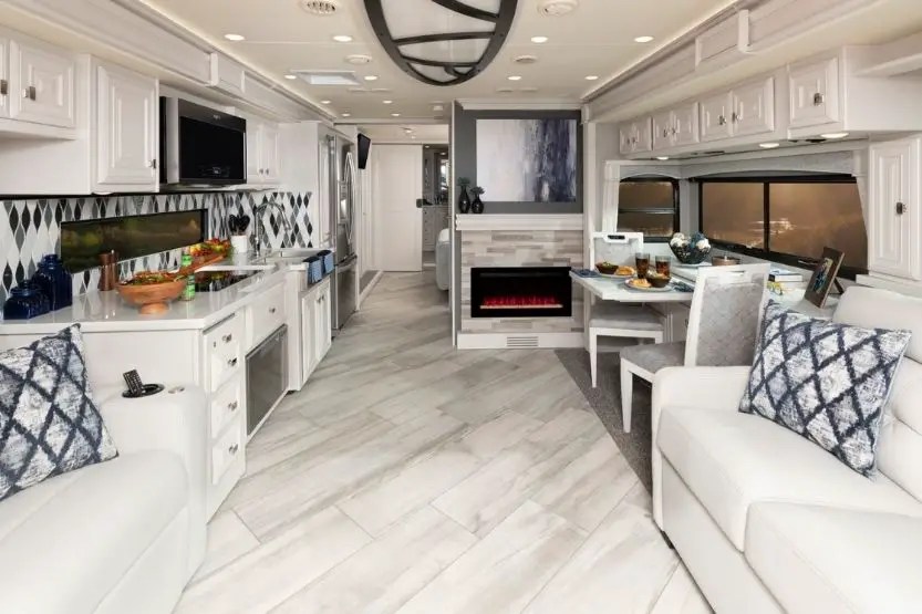 Fleetwood Discovery RV Specs and Review