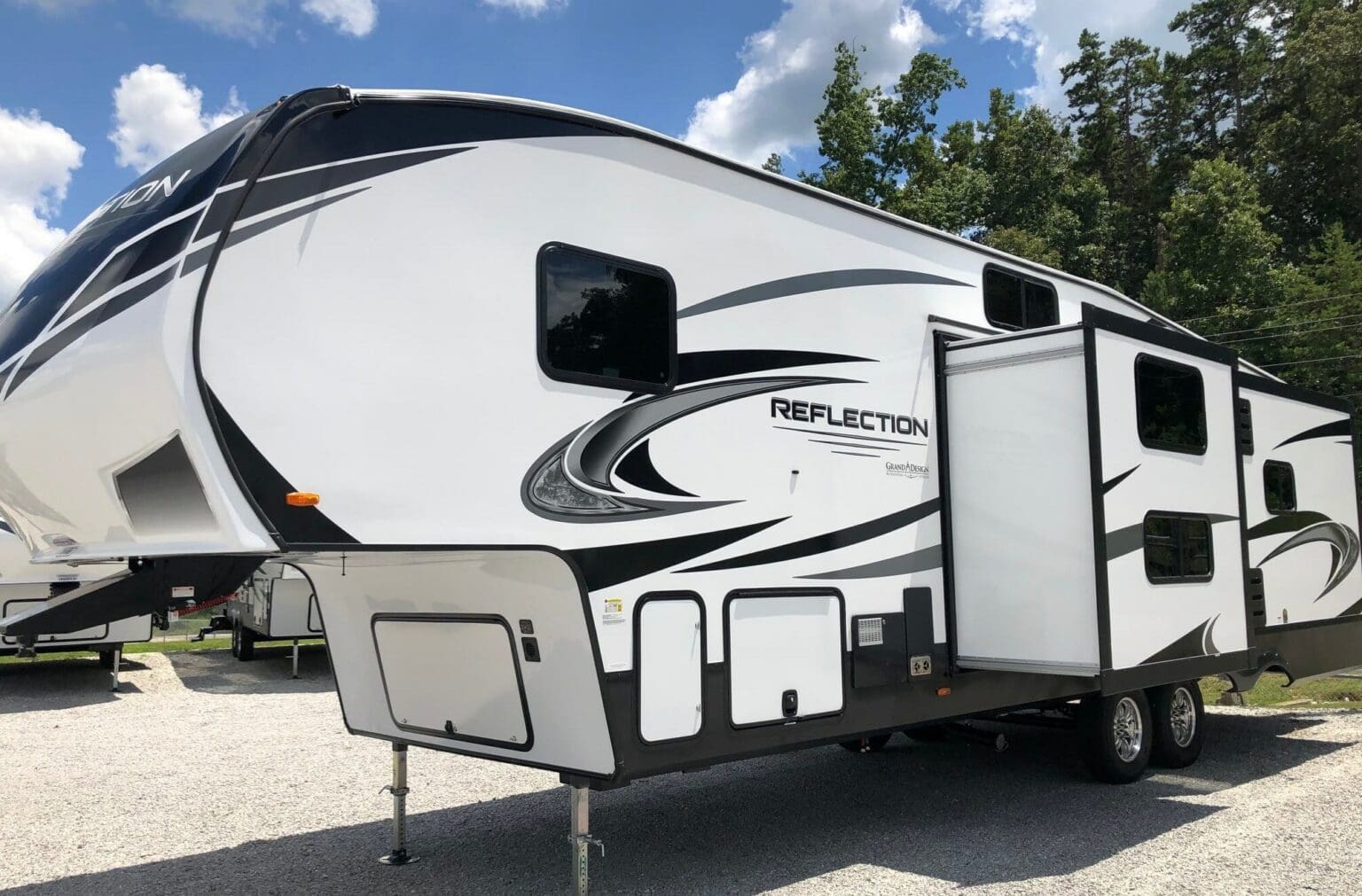 Best Mid Bunk Fifth Wheels