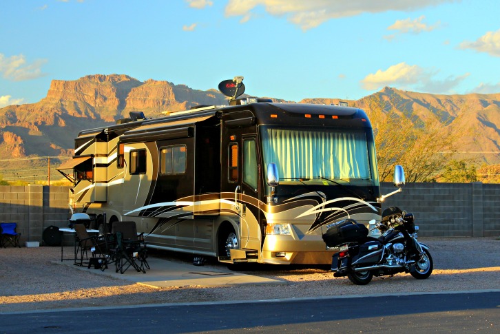 Why are RVs So Popular? - RVing with Rex