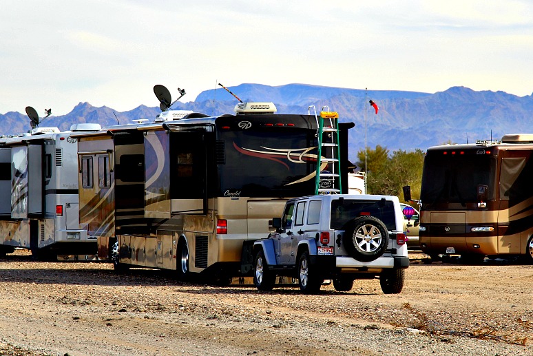 The Real Story of Nomadland (aka Quartzsite, Arizona) RVing with Rex