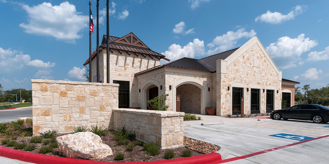 Happy State Bank Boerne RVK Architecture