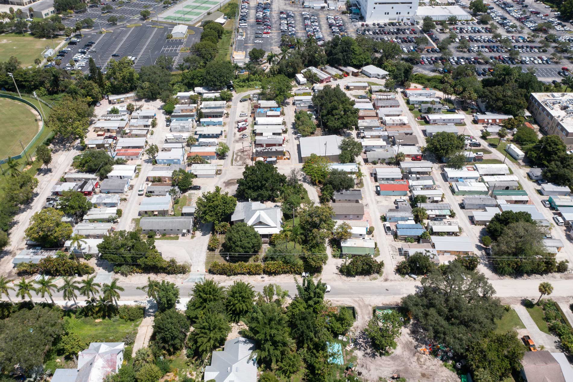 Tropical Trailer Park RV and Mobile Home Parks