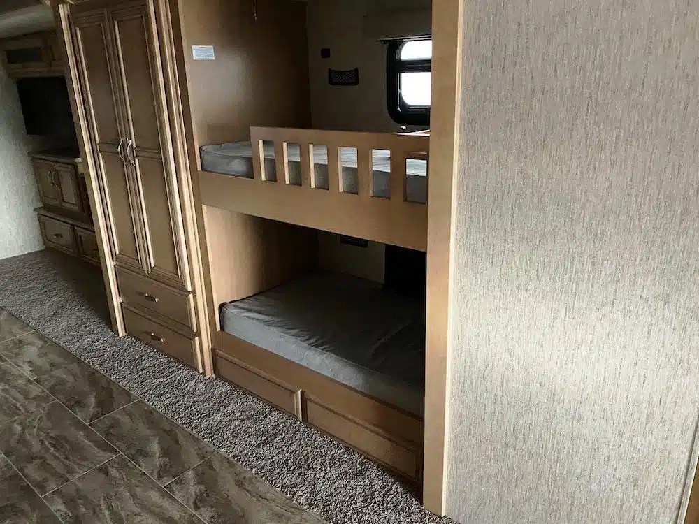 Class A RV with bunks RV Obsession