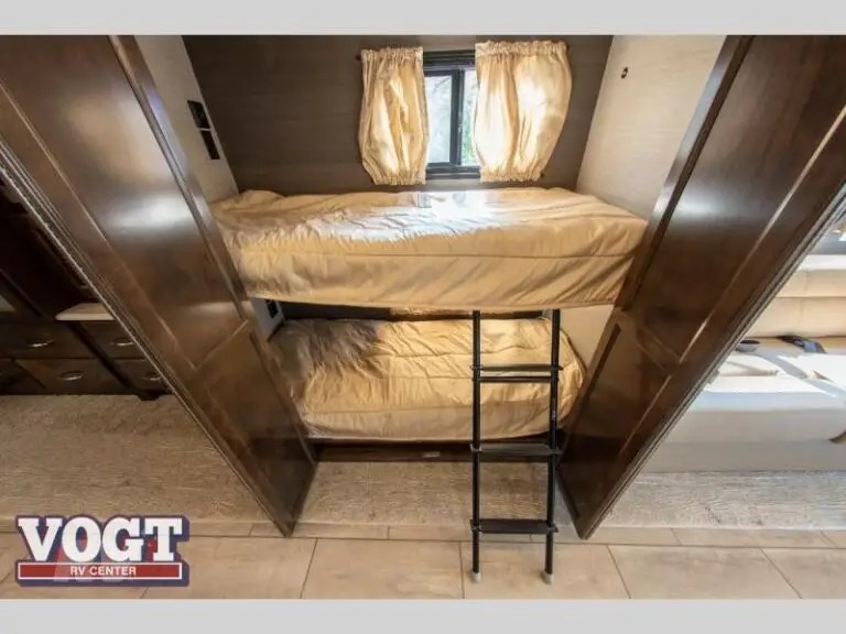 Class A RV with bunks RV Obsession