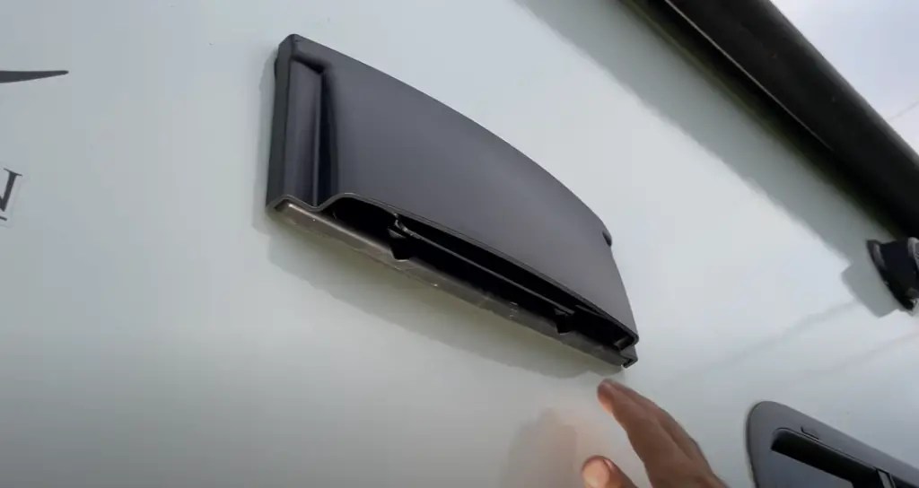 How Much Air Pressure to Blow Out RV Water Lines? - RVProfy