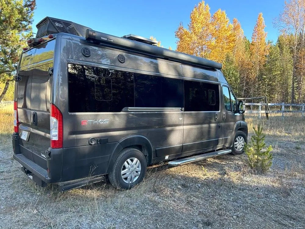 Campervan with Pop Top Class B Motorhome RV Rentals Kelowna