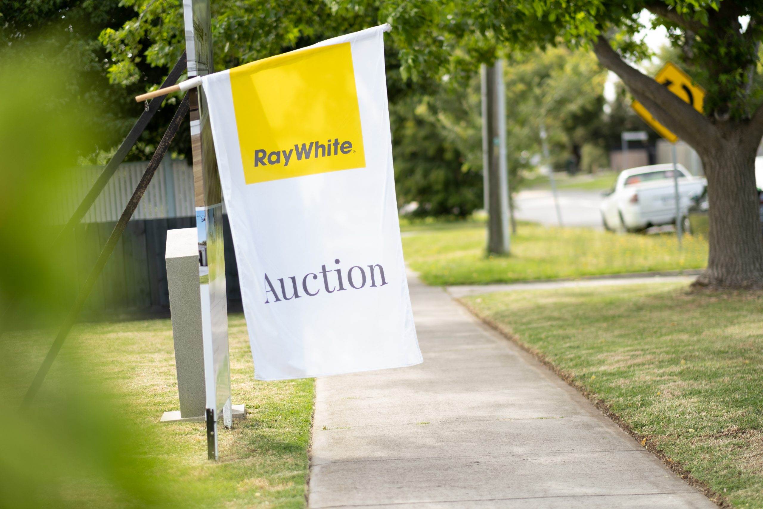 Ray White Now