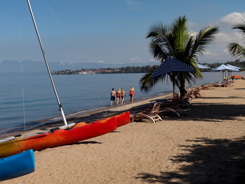 2 Days Visit Lake Kivu Tour Rwanda Canoe Ride on Lake Kivu