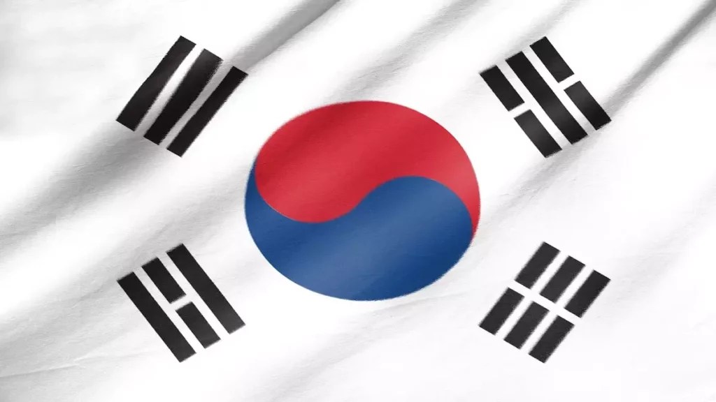 The Shift in South Korean Retailers’ Strategies Toward NFT Market