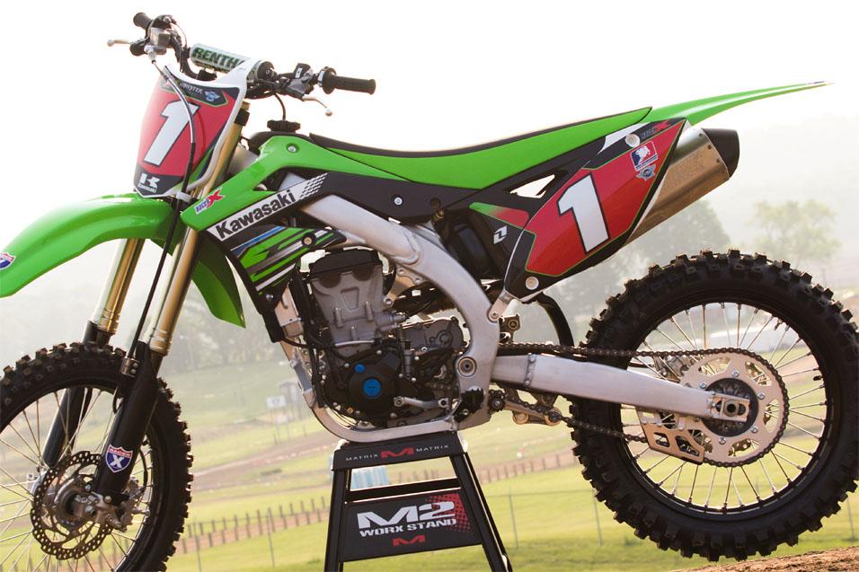 Racer X Tested 2012 Kawasaki KX450F Racer X