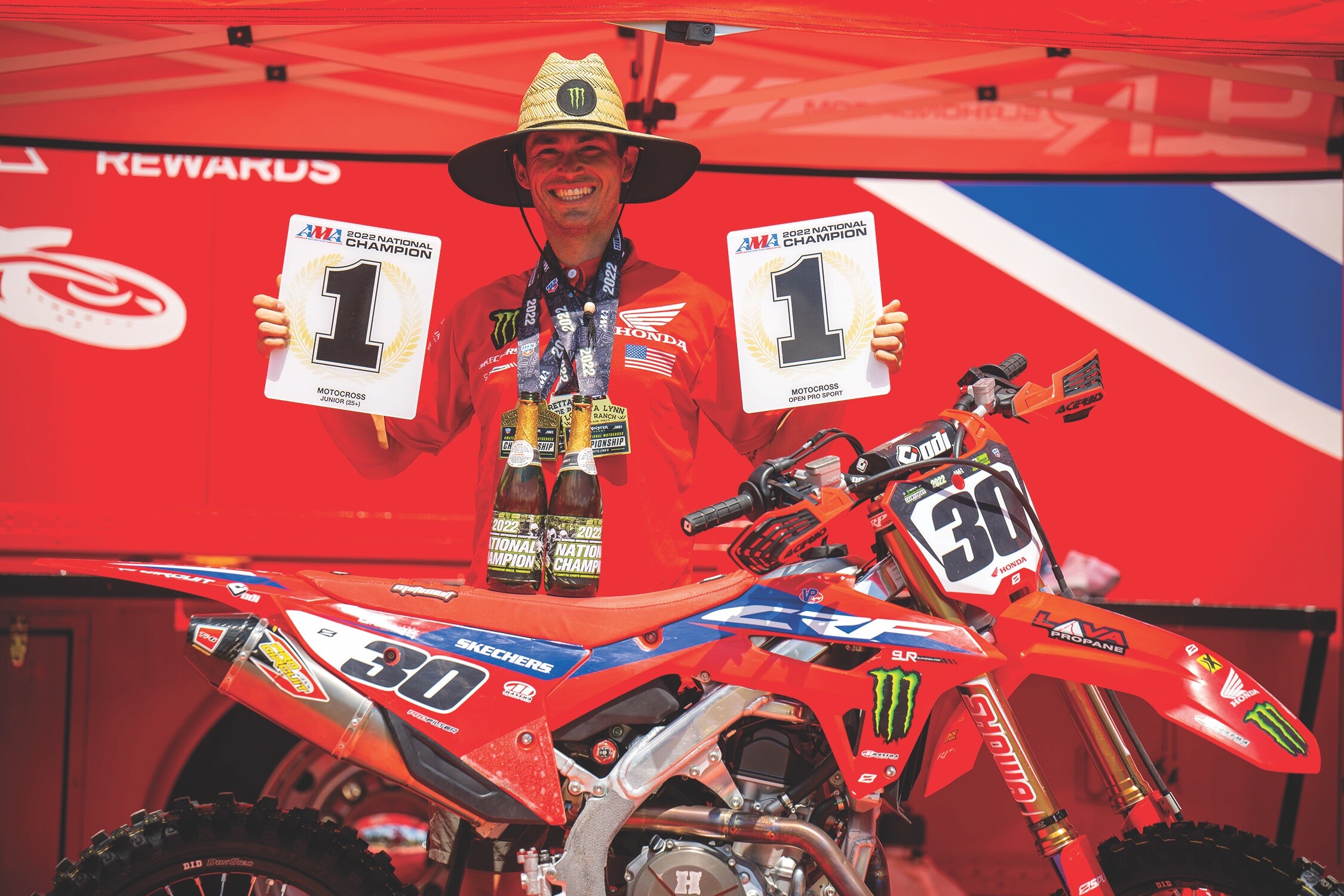 Loretta Lynn Plays the Hits November 2022 Racer X Magazine