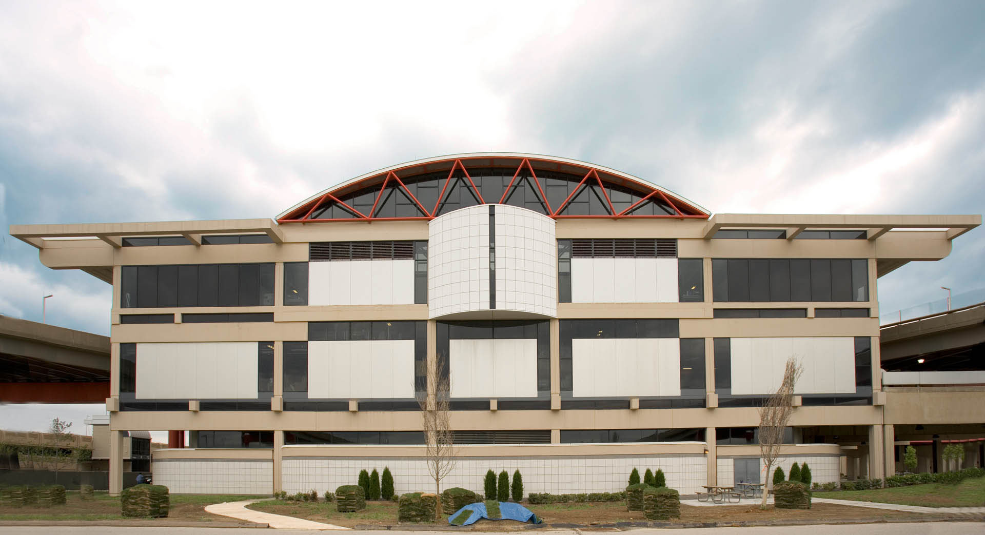 Pittsburgh International Airport Baggage Handling Expansion Rycon