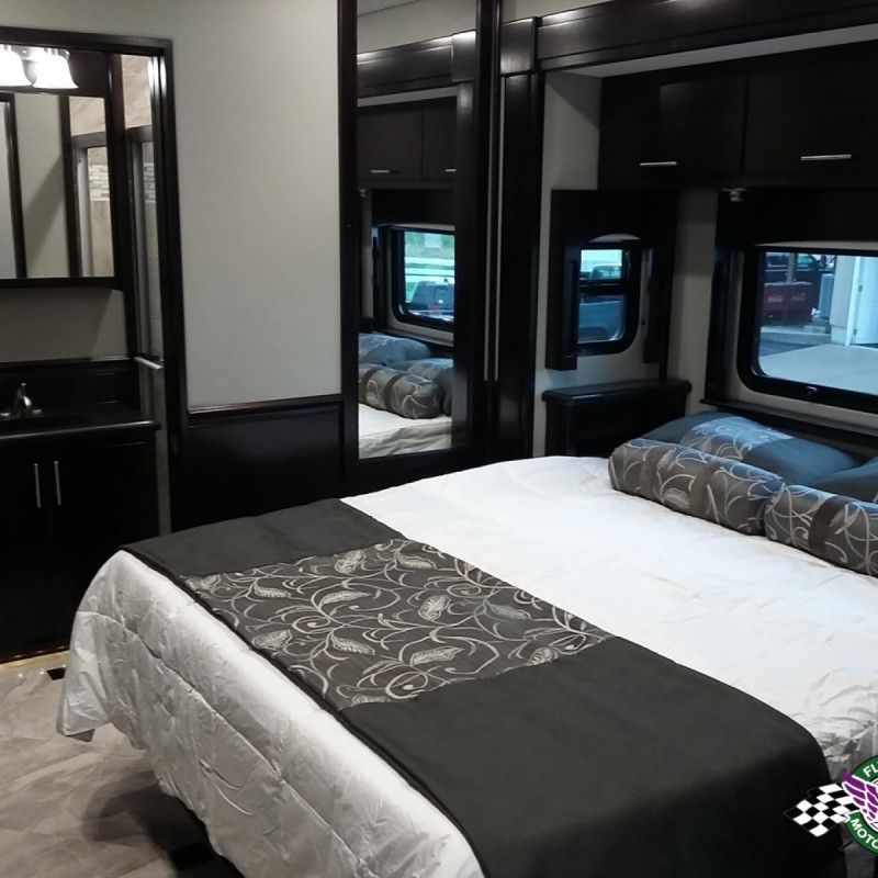 Used 2018 Renegade Bunk Bed Model Motorhome for sale on RYNO Classifieds