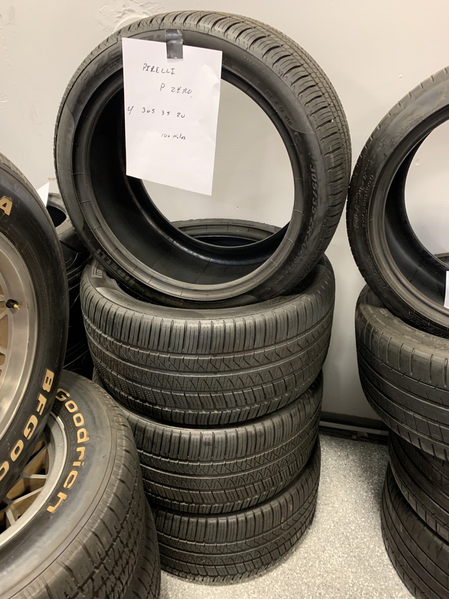 Hellcat Takeoff Tires Set of 4 Like New Pirelli PZero 305/35/20 for