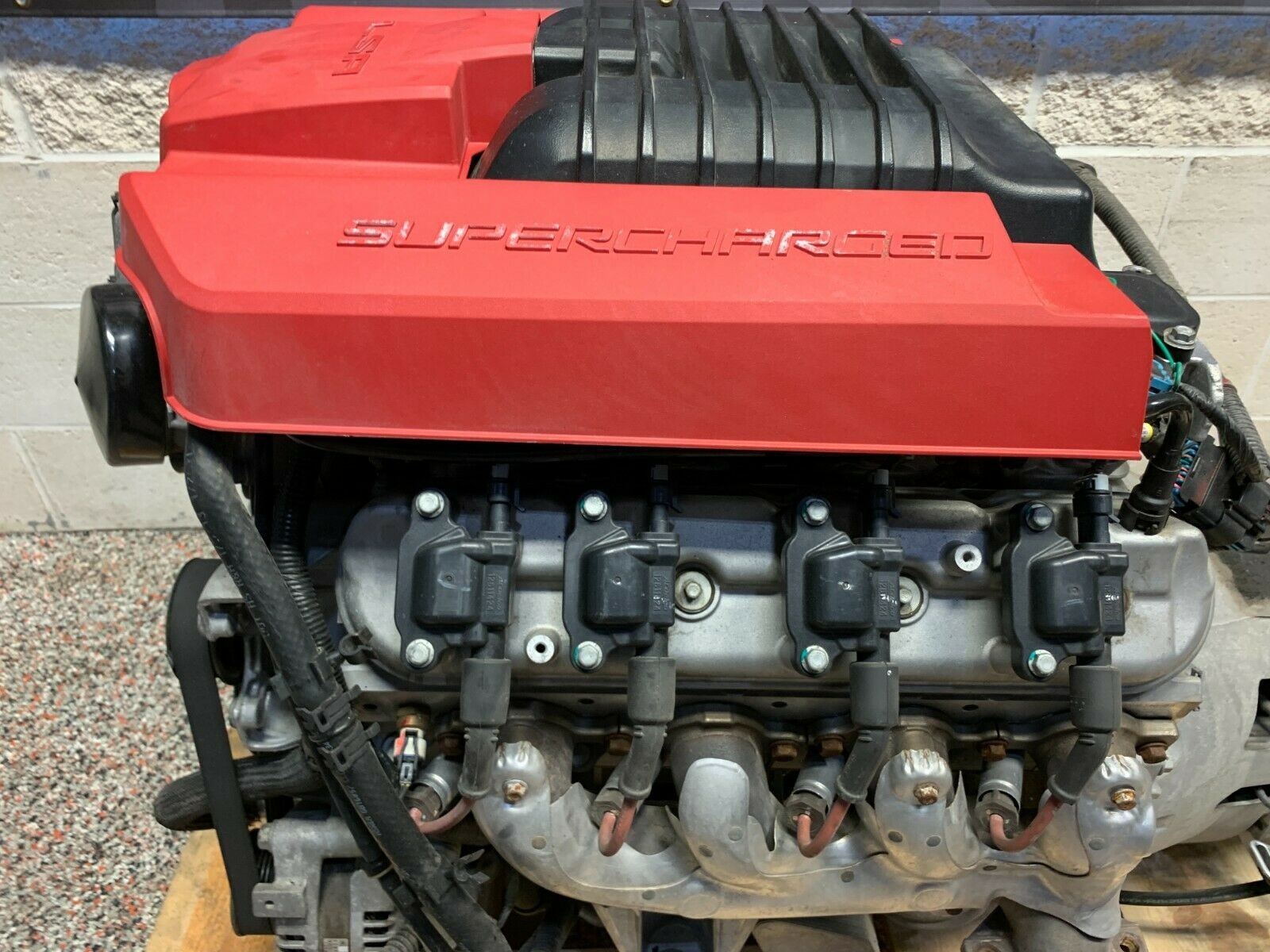 Chevrolet Camaro ZL1 6.2L LSA Supercharged Engine w/ 6Speed manual