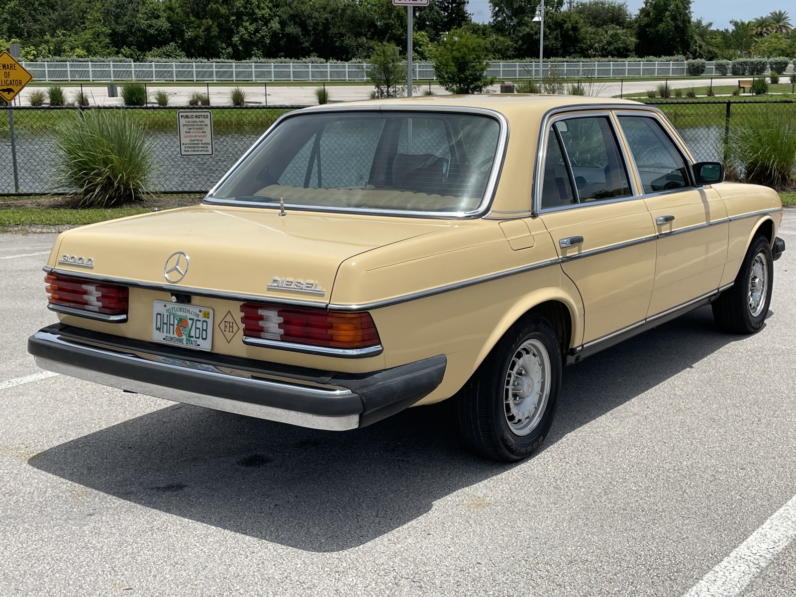 1981 Mercedes 300D for sale on RYNO Classifieds