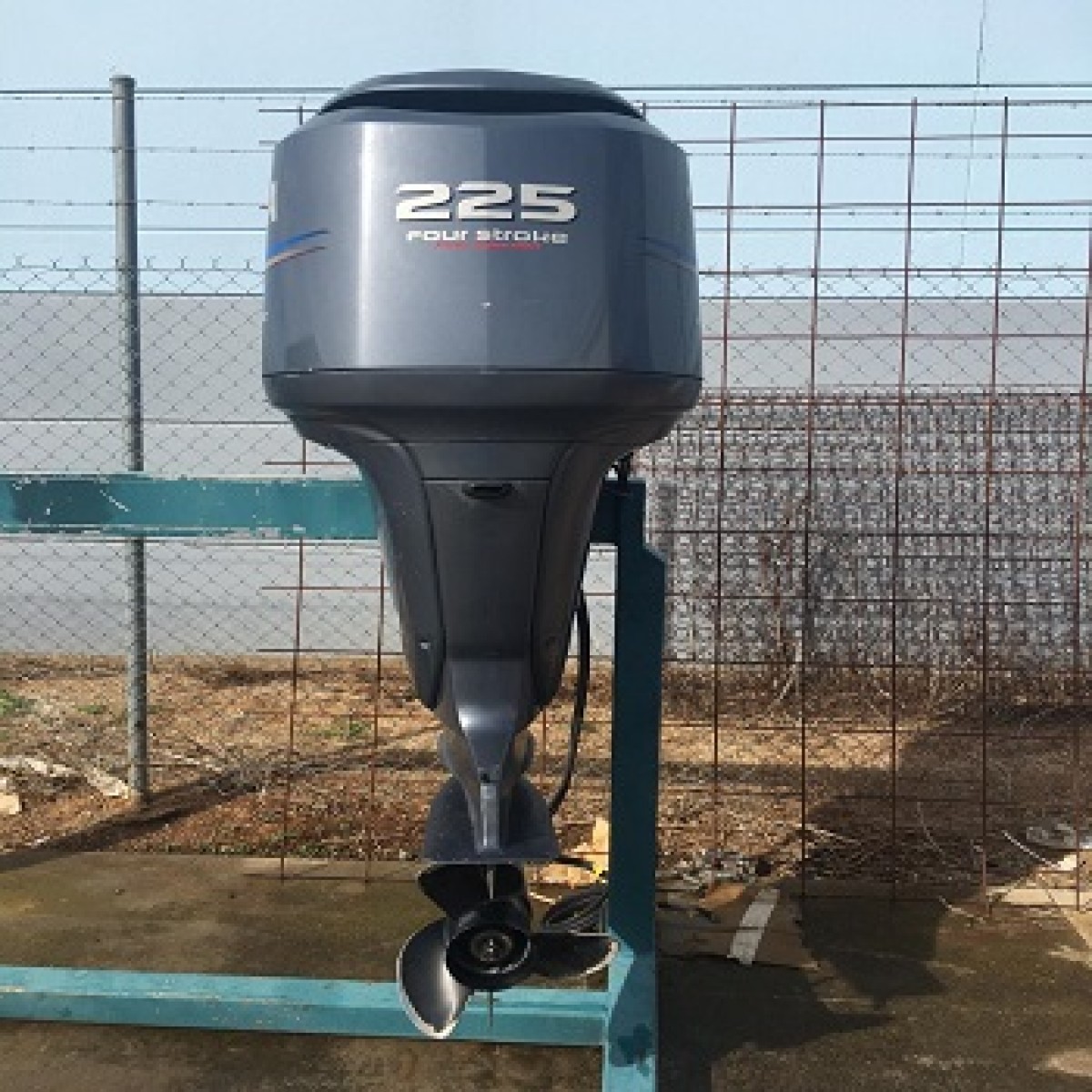 Used Yamaha 225HP 4Stroke Outboard Motor Engine for sale on RYNO