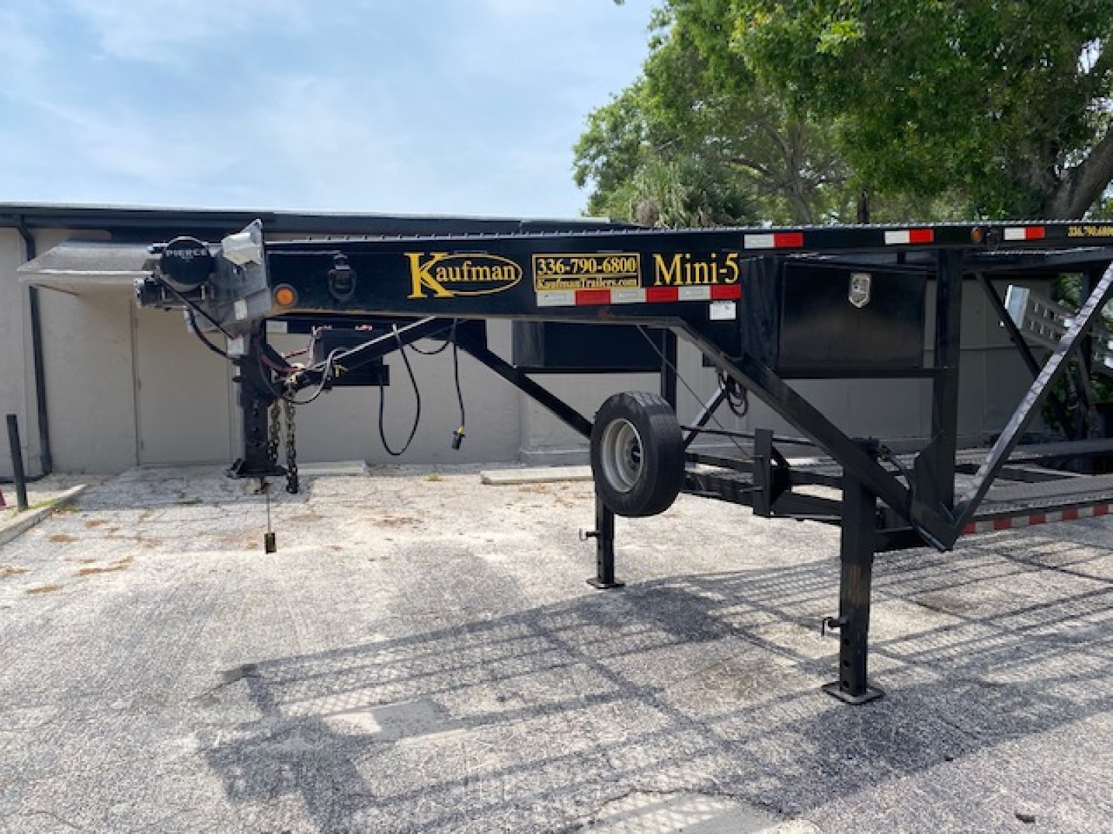 Kaufman mini 5 car hauler for sale on RYNO Classifieds