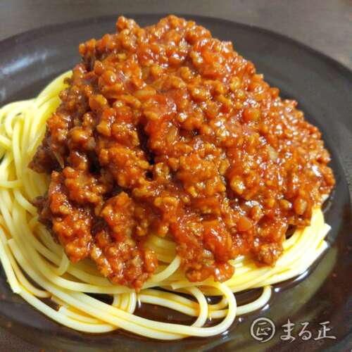 我が家のミートソース☆隠し味はオイスター レシピ・作り方 By ゆうじママ 【クックパッド】 簡単おいしいみんなのレシピが366万品 濃厚なミートソースパスタの作り方｜料理初心者の簡単レシピ